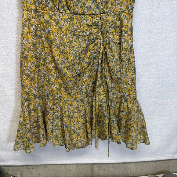 BB Dakota by Steve Madden Big Flirt Energy Dress in Sunflower Size 4 - Picture 3 of 8